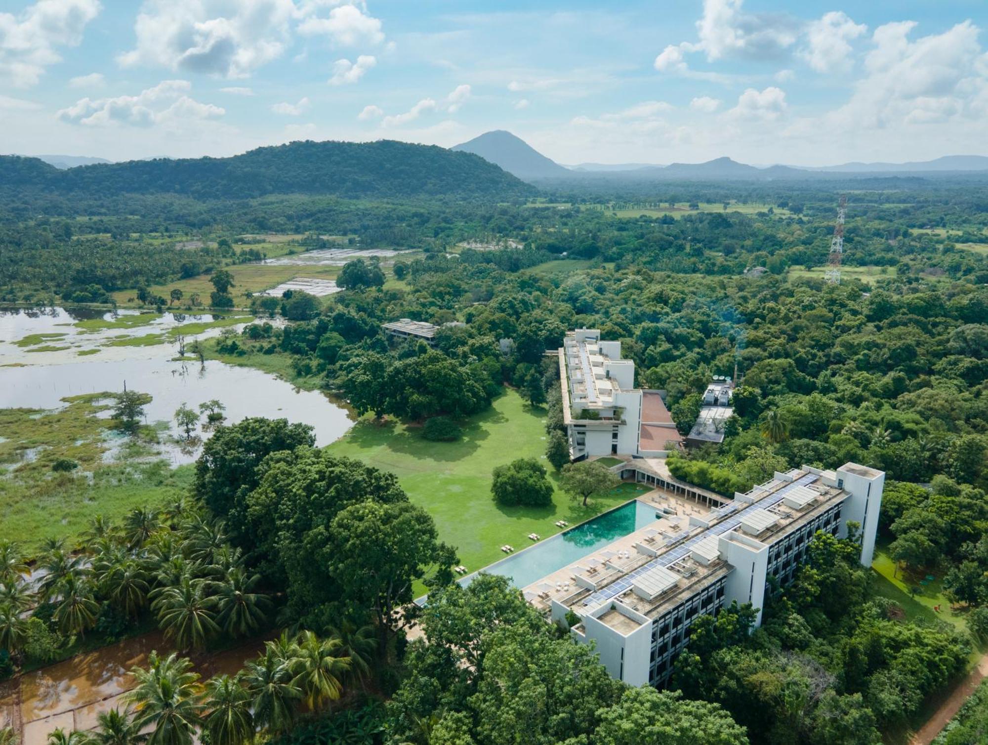 Jetwing Lake Dambulla Exterior foto
